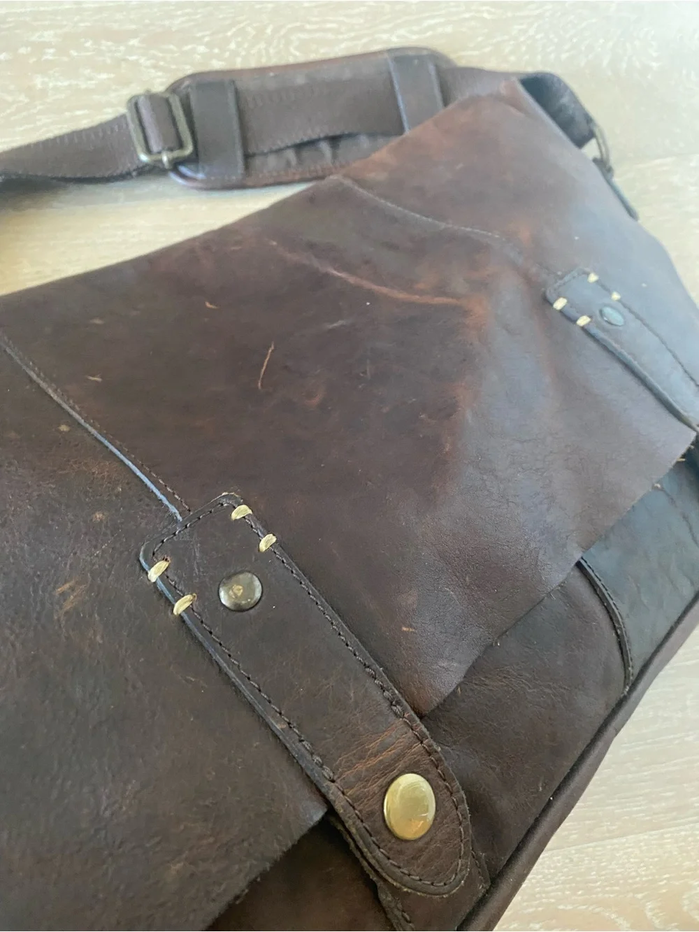 Buffalo Jackson WALKER brown soft Leather Messenger Bag EXCELLENT CONDITION